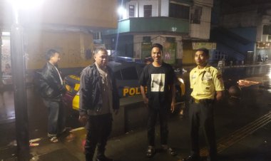 Antisipasi Tindak Kejahatan, Polsek Cikole Laksanakan Patroli Dialogis