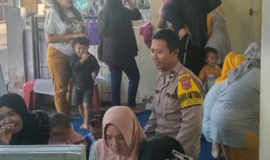 Bhabinkamtibmas Polsek Sukaraja, Laksanakan Pendampingan di Posyandu Guna Cegah Stunting Sejak Dini