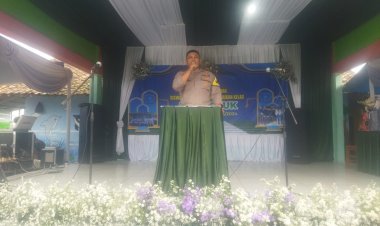 Bhabinkamtibmas Polsek Sukaraja, Hadiri Giat Perpisahan dan Pentas Kreasi Anak MI Darul Muttalimin