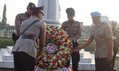 Jelang HUT Bhayangkara ke 78, Polres Sukabumi Kota Gelar Ziarah  Tabur Bunga
