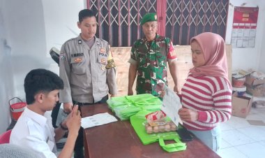 Bhabinkamtibmas Dan Babinsa Monitoring Penyaluran Bantuan Keluarga Rentan Stunting
