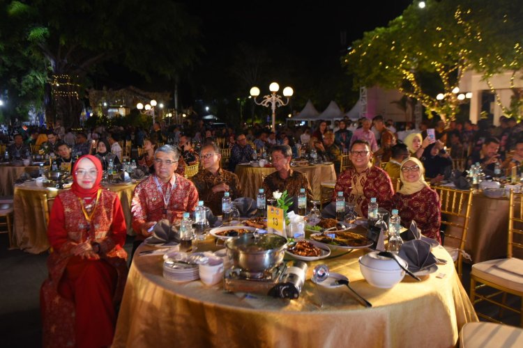 Penjabat Wali Kota Sukabumi Hadiri Gala Dinner Rakernas XXVII Apeksi di Balikpapan