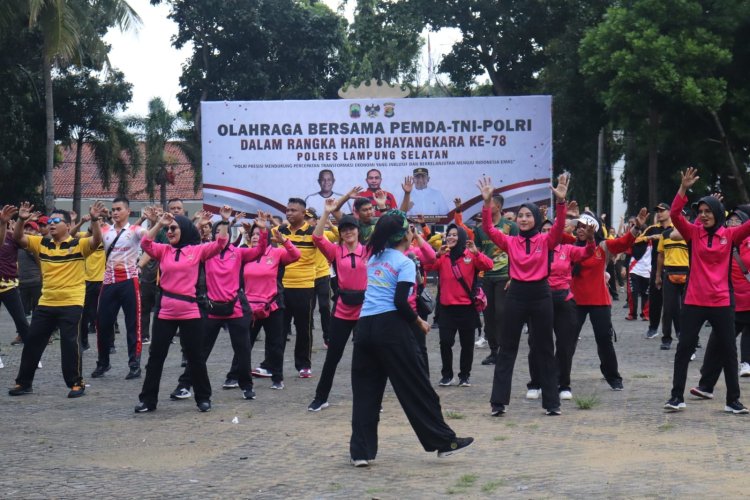 Dalam Rangka HUT Bhayangkara ke-78, Polres Lampung Selatan Gelar Olahraga Bersama TNI dan Pemda Perkuat Sinergitas
