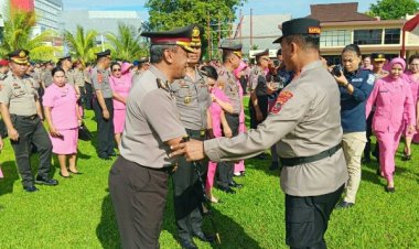 Kapolda Pimpin Upacara Kenaikan Pangkat, 155 Personel Polda Sulut Dapat Anugerah