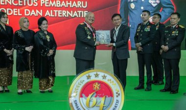 Sespim Lemdiklat Polri Gelar Kegiatan Pemberian Rekor MURI Untuk Literasi dan Art Policing Lukisan