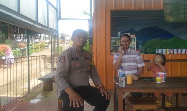 Bhabinkamtibmas Polsek Sukaraja Sambangi Tempat Wisata Supaya Aman dan Kondusif