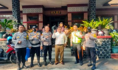 Berikan Rasa Aman dan Nyaman Bagi Jemaat, Polsek Warudoyong Gelar Pengamanan di Gereja