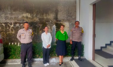 Ciptakan Ketenangan lbadat, Polsek Kadudampit Laksanakan Pengamanan di Gereja GBI