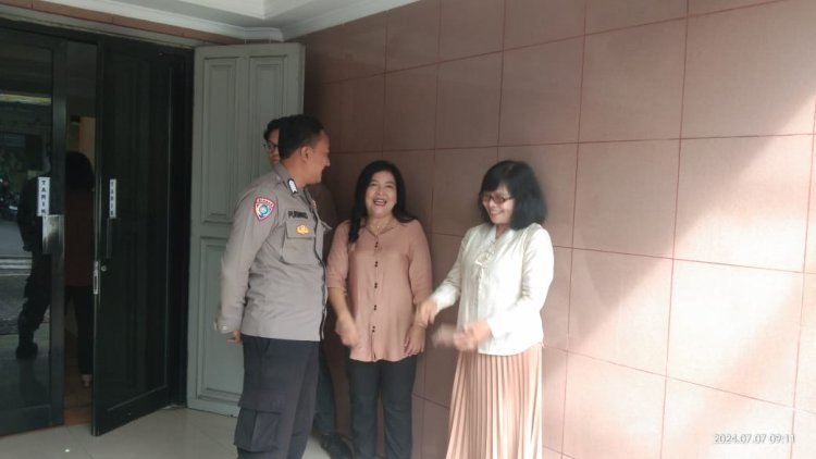 Polsek Sukalarang Laksanakan Pengamanan Ibadah Kebaktian di Gereja Bethel Indonesia (GBI) Penginjil