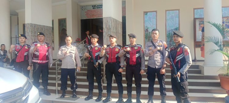 Melalui Giat Minggu Kasih, Polsek Sukaraja Berikan Pelayanan Terbaik Kepada Warga