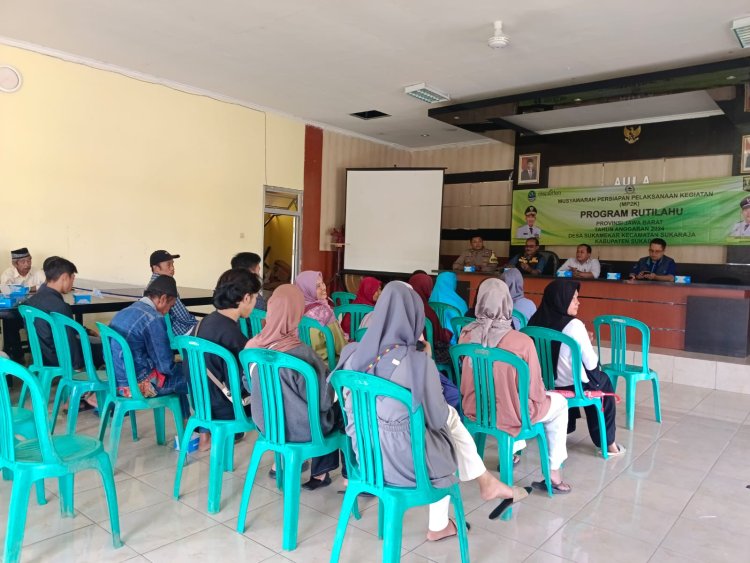 Musyawarah Bersama Program Rutilahu Di Gelar di Balai Warga Desa Sukamekar