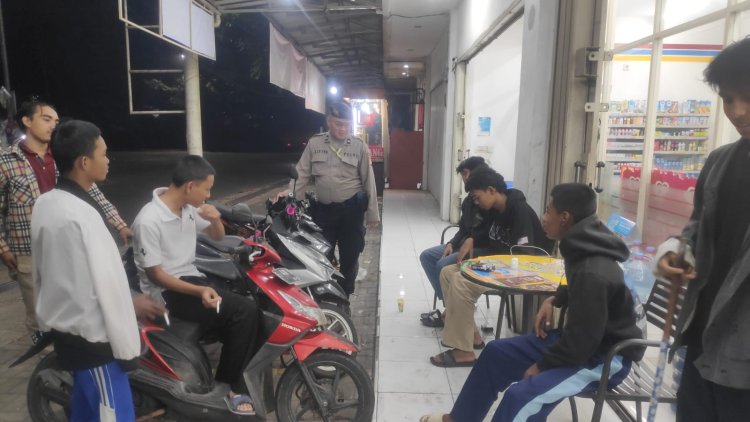 Cegah Kenakalan Remaja,Polsek Kebonpedes Tingkatkan Patroli Malam