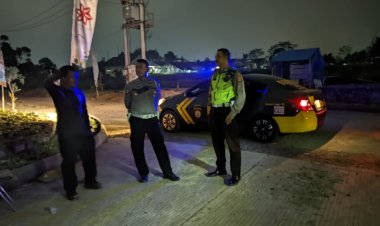 Polsek Cikole Laksanakan Giat Patroli Malam di Wilayahnya