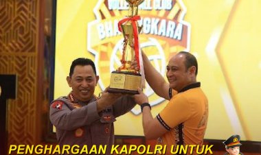 Penghargaan Kapolri Untuk Jakarta Bhayangkara Presisi dan Popsivo Polwan Atas Prestasi Proliga 2024