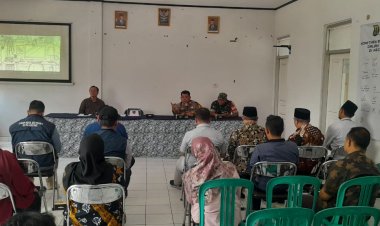 Kapolsek Sukalarang Menghadiri Rapat Koordinasi Persiapan HUT RI Ke-79 Tahun 2024