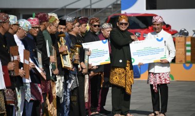 Penjabat Wali Kota Sukabumi Hadiri Peringatan Hari Jadi ke-79 Provinsi Jawa Barat di Gasibu