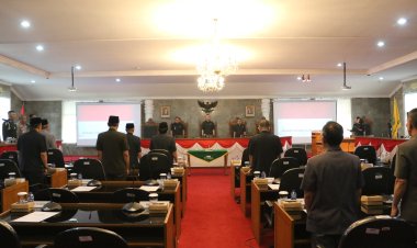 Pj. Wali Kota Sukabumi Sampaikan Penjelasan Rancangan APBD Perubahan 2024 di Rapat Paripurna