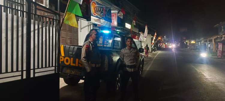 Patroli  Dialogis Malam Hari, Polsek Kebonpedes Sambangi Warga