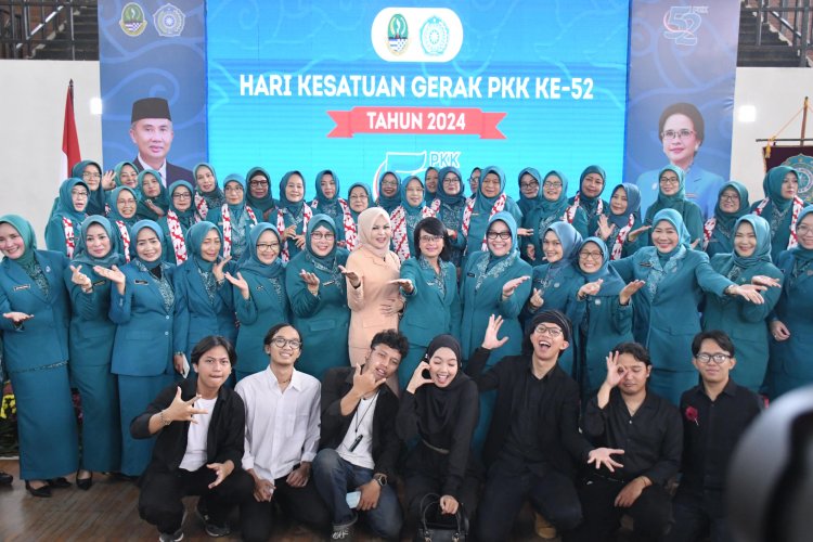 PJ Ketua PKK Kota Sukabumi Hadiri Giat Hari Kesatuan Gerak PKK ke-52 Tingkat Jabar