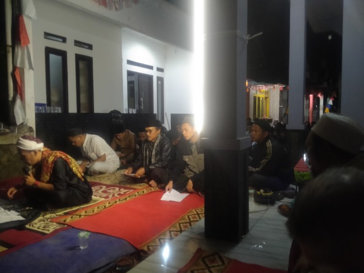 Warga Kampung Tangkil Desa Sukamekar, Gelar Rasa Syukur Kemerdekaan dengan Pengajian dan Tabligh