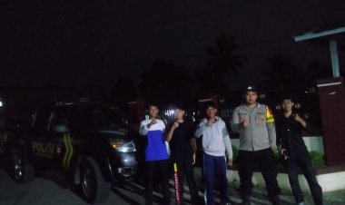 Jaga Harkamtibmas Jelang Pilkada Serentak,Polsek Kebonpedes Laksanakan Patroli