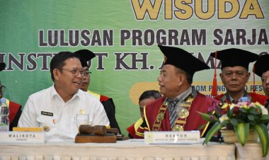 Pj Wali Kota Sukabumi Hadiri Wisuda ke-XXXI Institut KH Ahmad Sanusi