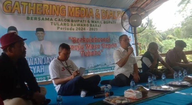 Gathering Media dan Dialog, Calon Bupati Tubaba Ajak Warga Budidaya Lobster Air Tawar