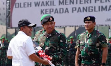 Panglima TNI Terima Alpalhankam dari Kementerian Pertahanan