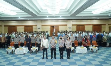 Sosialisasi Penerimaan Anggota Polri di Kantor Wali  Kota Jakarta Barat, Ratusan Pelajar Antusias Hadir