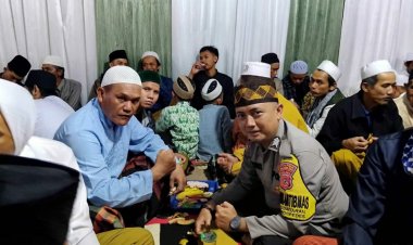 Bhabinkamtibmas Polsek Kebonpedes Hadiri Maulid Nabi Muhammad SAW, Lakukan Cooling System Jelang Pilkada 2024