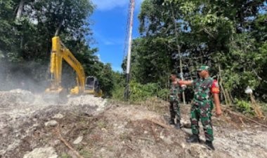 Dandim Raja Ampar Tinjau TMMD di Kampung Saporkren