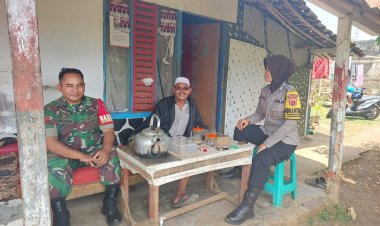 Jaga Kondusifitas Kamtibmas Jelang Pilkada Serentak, Bhabinkamtibmas Polsek Warudoyong Sambangi Warga