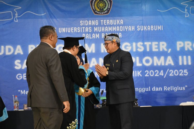 PJ Walikota Sukabumi Hadiri Wisuda Sarjana dan Magister Universitas Muhammadiah Sukabumi