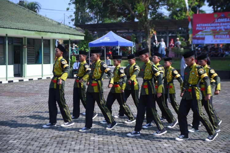 Lomba Ketangkasan Baris Berbaris Piala Panglima TNI dan Dandim Cup 0607 Kota Sukabumi