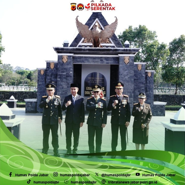 Jelang HUT TNI ke-79, Kapolda Jabar  Ziarah ke TMP Cikutra Bandung