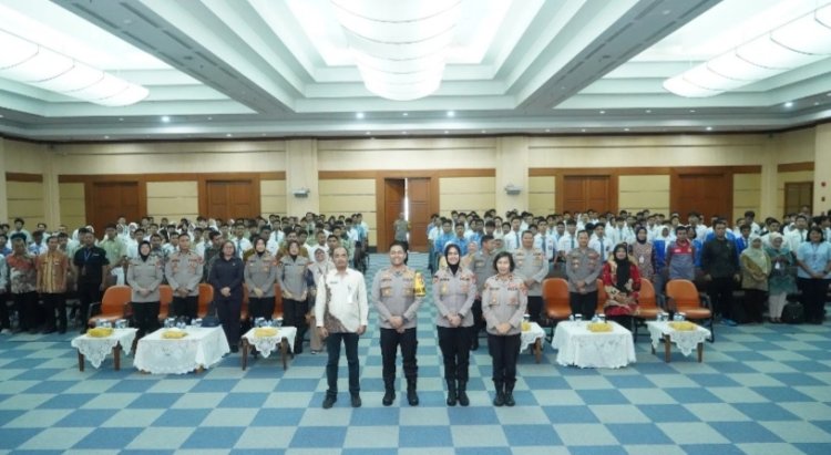 Sosialisasi Penerimaan Anggota Polri di Kantor Wali  Kota Jakarta Barat, Ratusan Pelajar Antusias Hadir