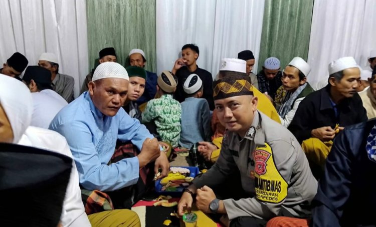 Bhabinkamtibmas Polsek Kebonpedes Hadiri Maulid Nabi Muhammad SAW, Lakukan Cooling System Jelang Pilkada 2024