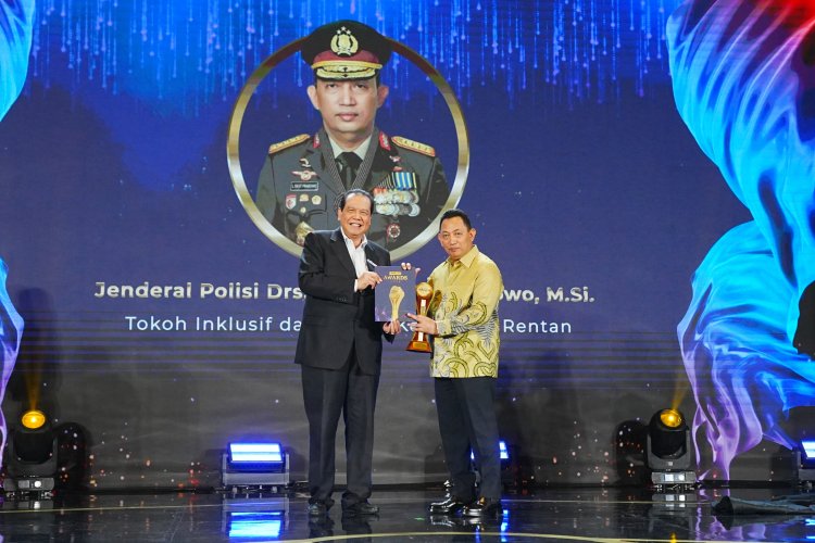 Kerendahan Hati Kapolri Kala Diganjar Tokoh Inklusi Peduli Kelompok Rentan