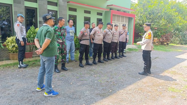 Wujudkan Pilkada Aman Kondusif, Polsek Kebonpedes Laksanakan Pengamanan Kampanye Calon Bupati