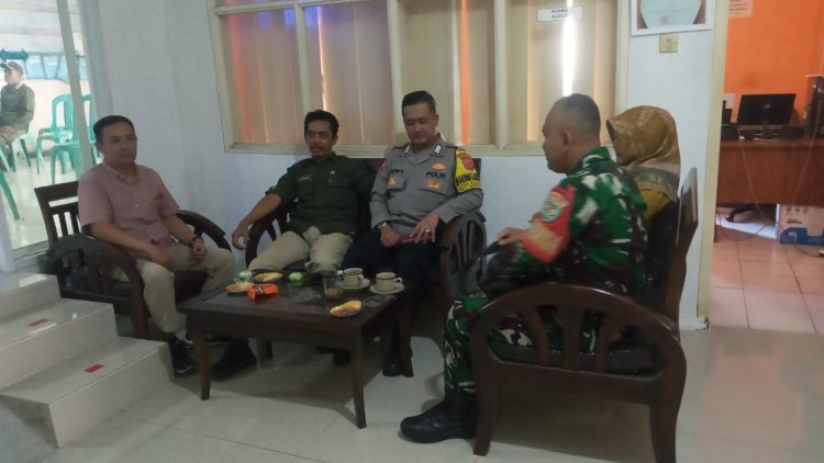 Bhabinkamtibmas Polsek Kebonpedes Hadiri Musrenbang Desa , Sampaikan Himbauan Kamtibmas Jelang Pilkada