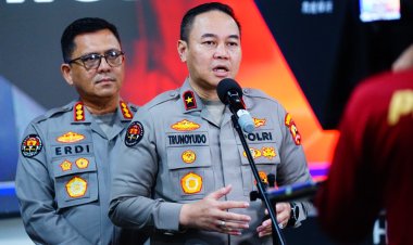 Densus 88 AT Polri Tangkap Tiga Terduga Teroris Anshor Daulah Jateng