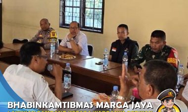 Berikan Himbauan Pilkada Damai, Bhabinkamtibmas Polsek Margajaya Sambangi Warga