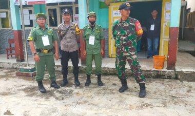 Polsek Kebonpedes Gelar Pengamanan Pemungutan Suara di TPS