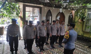 Polsek Kebonpedes Jaga Ketat Gudang Penyimpanan Surat Suara Pilkada 2024