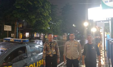 Antisipasi Gangguan Kamtibmas, Polsek Cikole Tingkatkan Patroli Malam