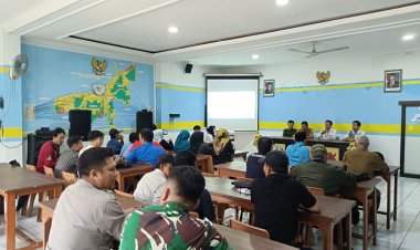 Sinergitas TNI -Polri, Bhabinkamtibmas Bersama Babinsa Desa Pasirhalang Hadiri Sosialisasi dan Mitigasi Bencana Alam