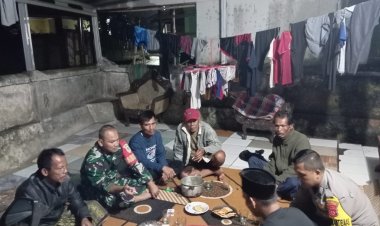 Sinergitas Bhabinkamtibmas dan Babinsa  Desa Sasagaran Aktif Jaga Kondusifitas Wilayah