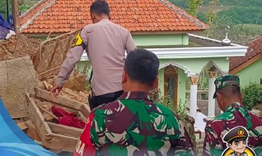 Polisi Lakukan Patroli Mitigasi Bencana Pasca Gempa