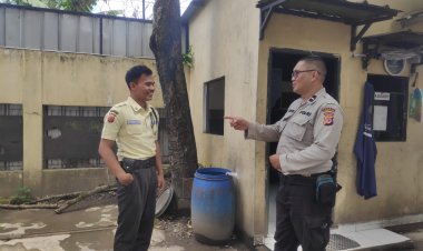 Unit Samapta Polsek Kebonpedes Laksanakan Patroli dan Berikan Himbauan Kamtibmas Kepada Satpam