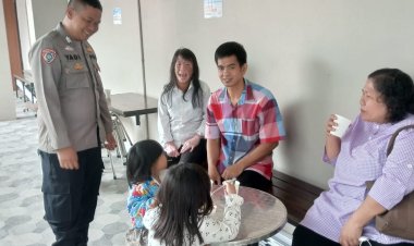 Melalui Minggu Kasih,Polsek Cisaat Laksanakan Pengamanan  Gereja